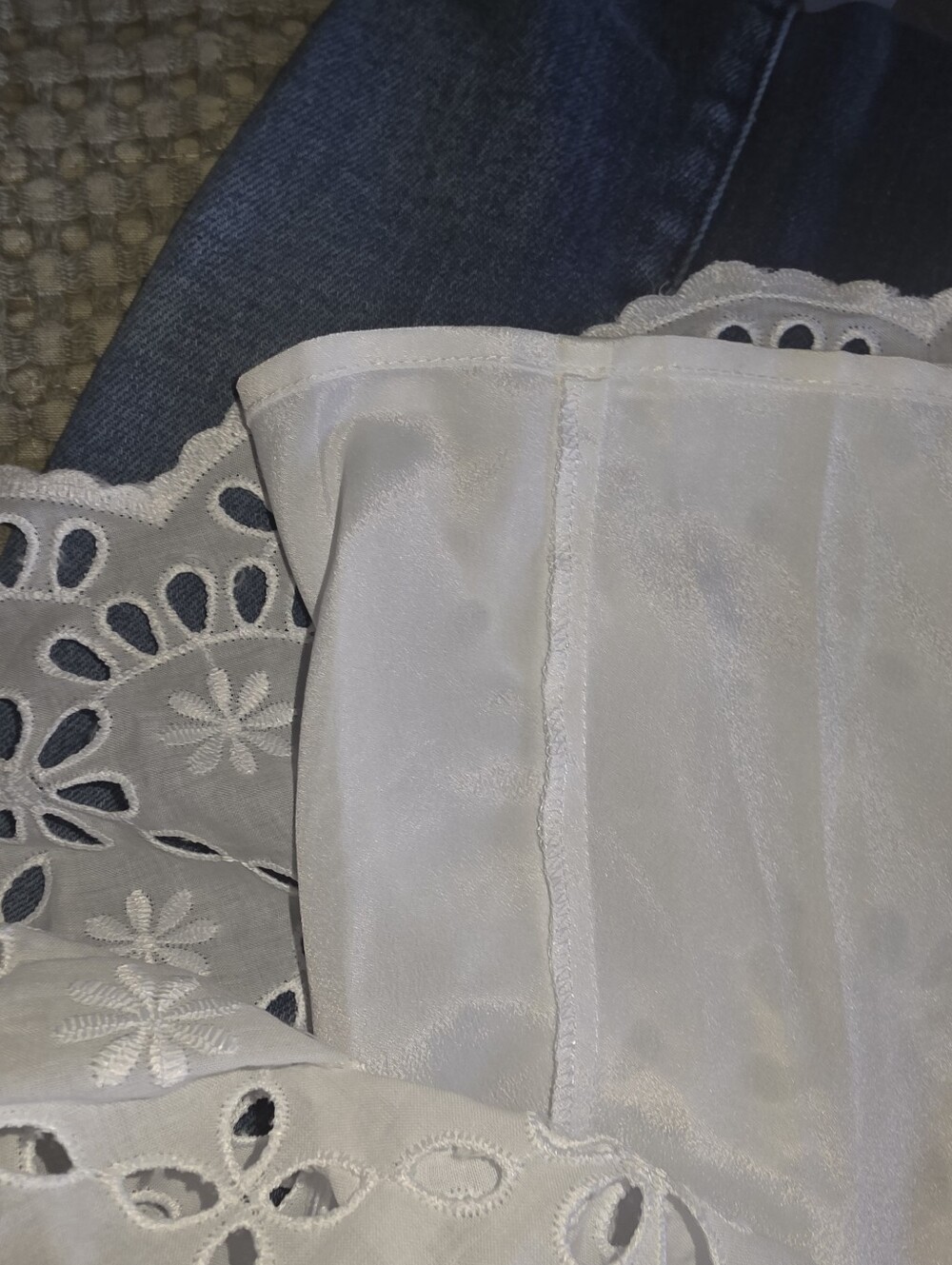 J Crew Eylet Full Lined White Lace Midi Skirt Size 14 - Picture 9 of 14